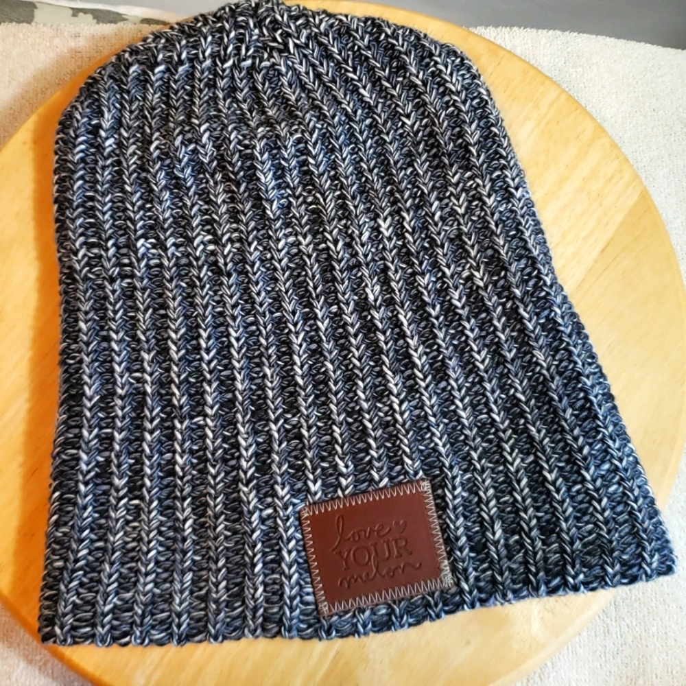 ** 3/$25 ** LOVE YOUR MELON Navy & White Slouchy Cotton Beanie